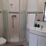 Centenaria Oia